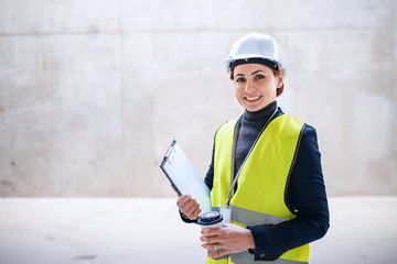 Create a safe workplace in your industry with this NEBOSH health and safety management for construction course.