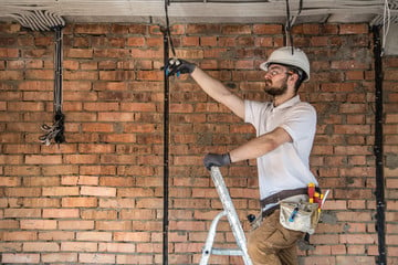 Safe Use Of Ladders & Step Ladders Course