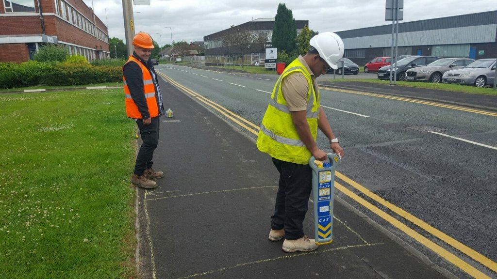 The CAT and Genny training course provides operatives and supervisors the knowledge and skills they need to carry out cable avoidance work safely.