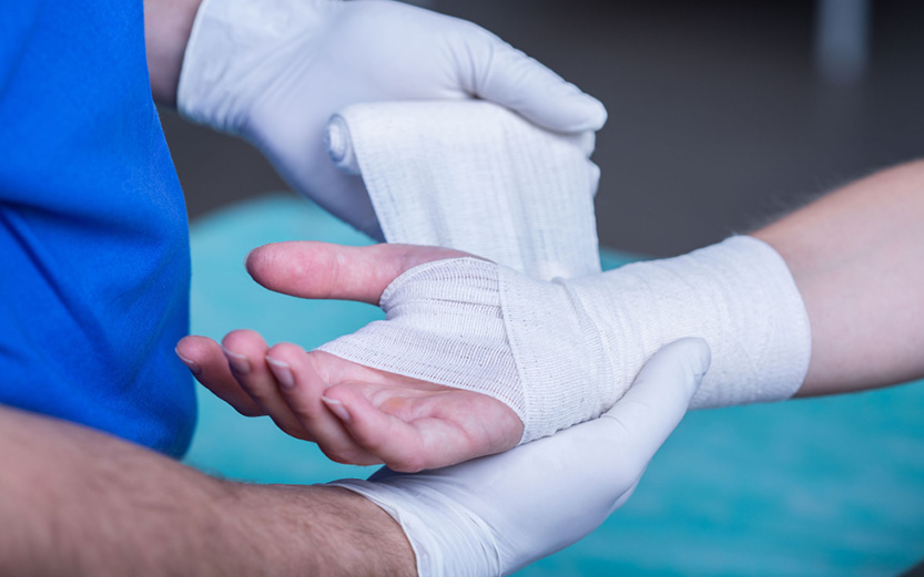 3B Training offer the First Aid at Work eLearning course.