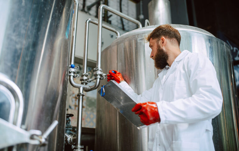 Complete Food Safety Level 3 eLearning training with 3B Training.