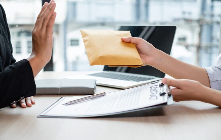 3B Training offer the Introductory to the Bribery Act eLearning course.