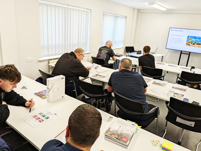 Classroom training course full of delegates at 3B Training