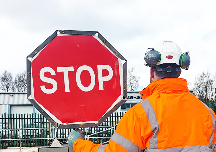 Signing, lighting and guarding training course