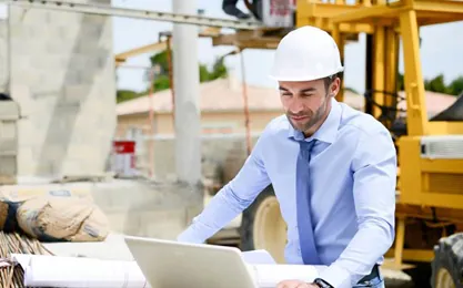 NVQ Learner on site completing their NVQ Level 3 in Construction Contracting Operations
